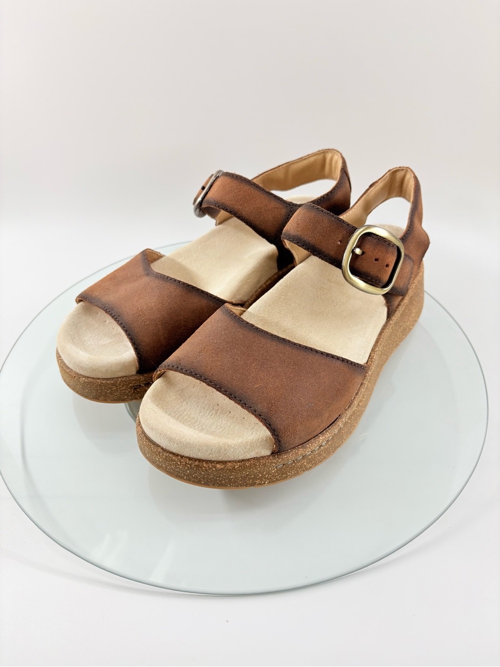 Dansko Bianca Platform Sandal in Burnished Brown Nubuck Boho Casual Size 39 US 9